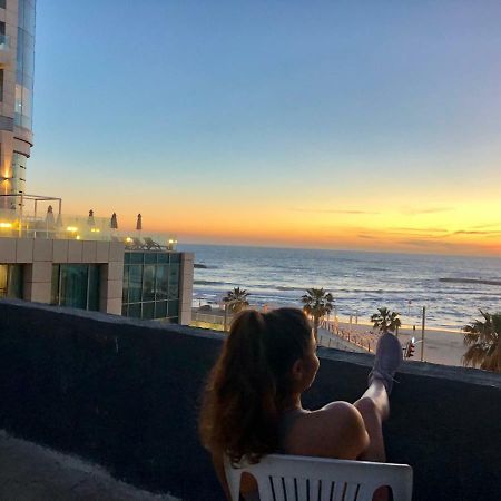 Beach Front Rooftop Apartment Tel Aviv Exterior photo